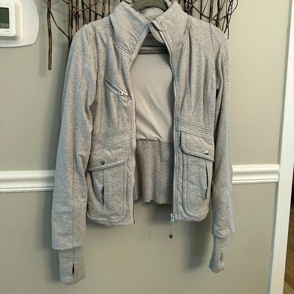 Lululemon Grey Coat, Light Grey - Picture 1 of 8